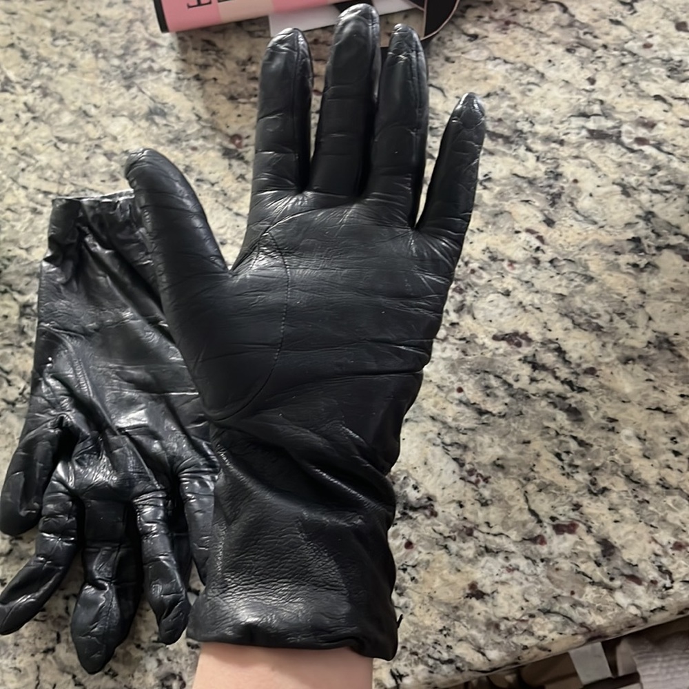 Leather gloves - Picture 6 of 6